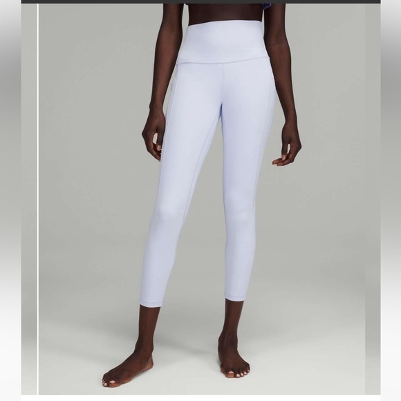 Lululemon double Align High-Rise Pant with Pockets 25"
Pastel Blue size 2 - Picture 9 of 9